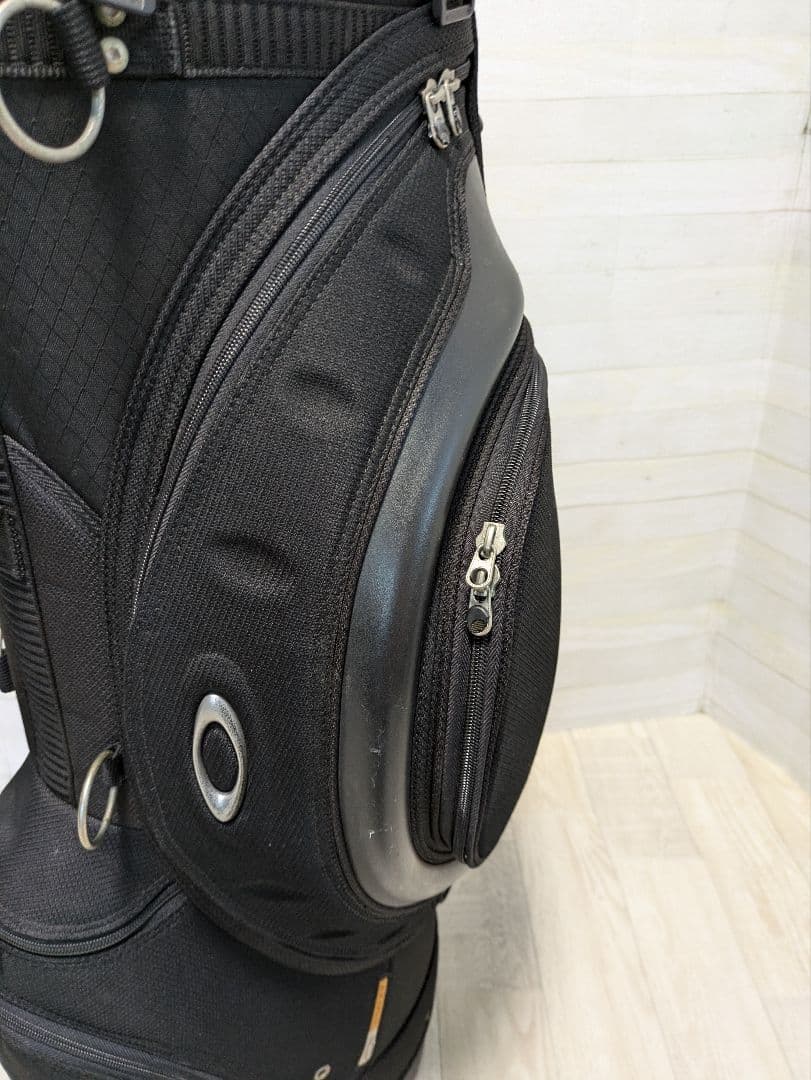 OAKLEY スタンド式キャディバック　オークリー　ブラックゴルフバッグ