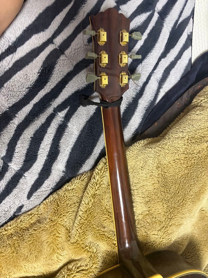 Yamaha N1000アコースティックギター （純正ハードケース付）