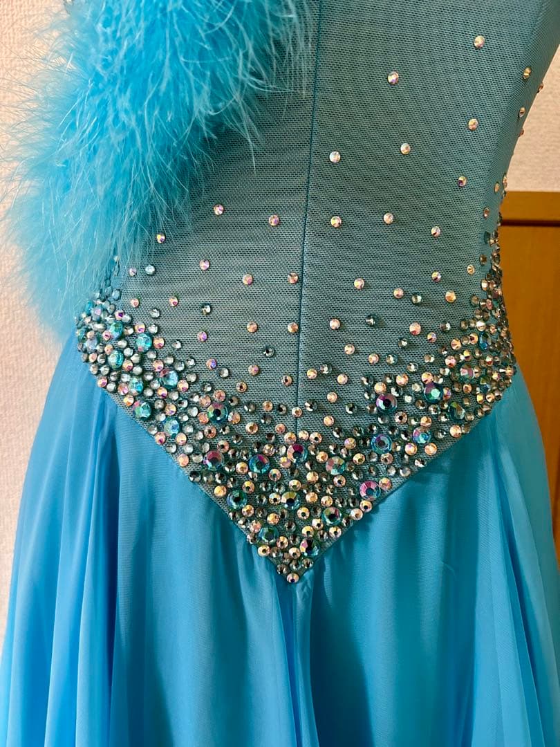 競技会 社交ダンス 水色フェザー スタンダードドレス ダンス