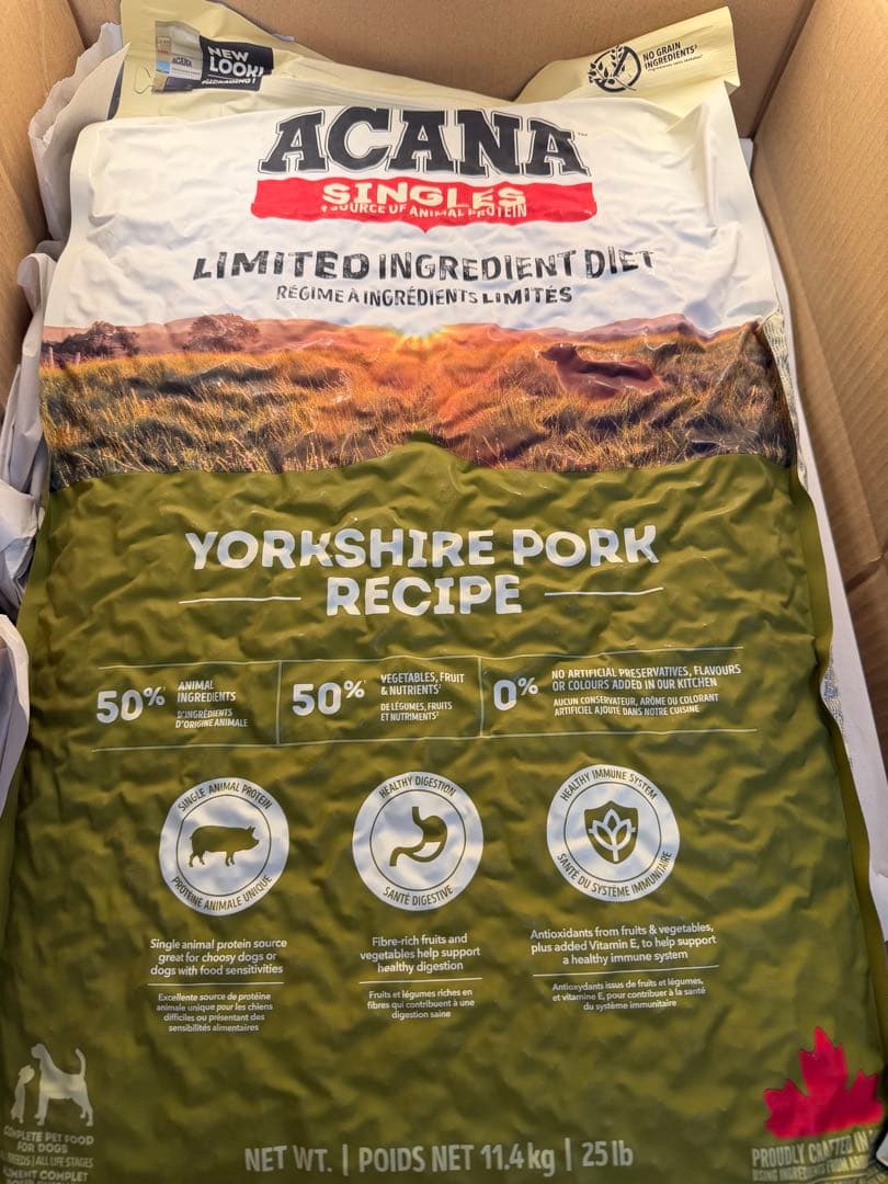 アカナヨークシャーポークレシピ11.4kg送料無料