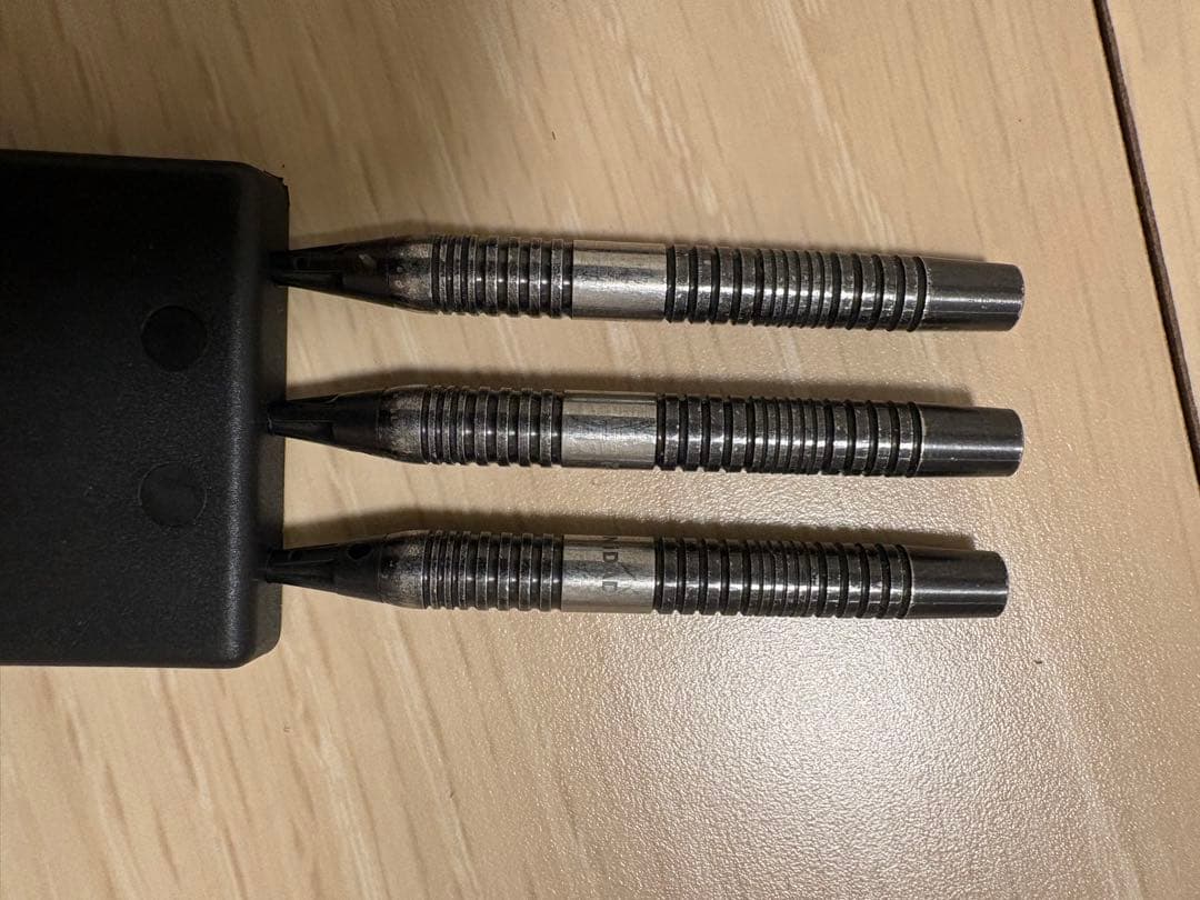 ダーツ TRiNiDAD LAZY