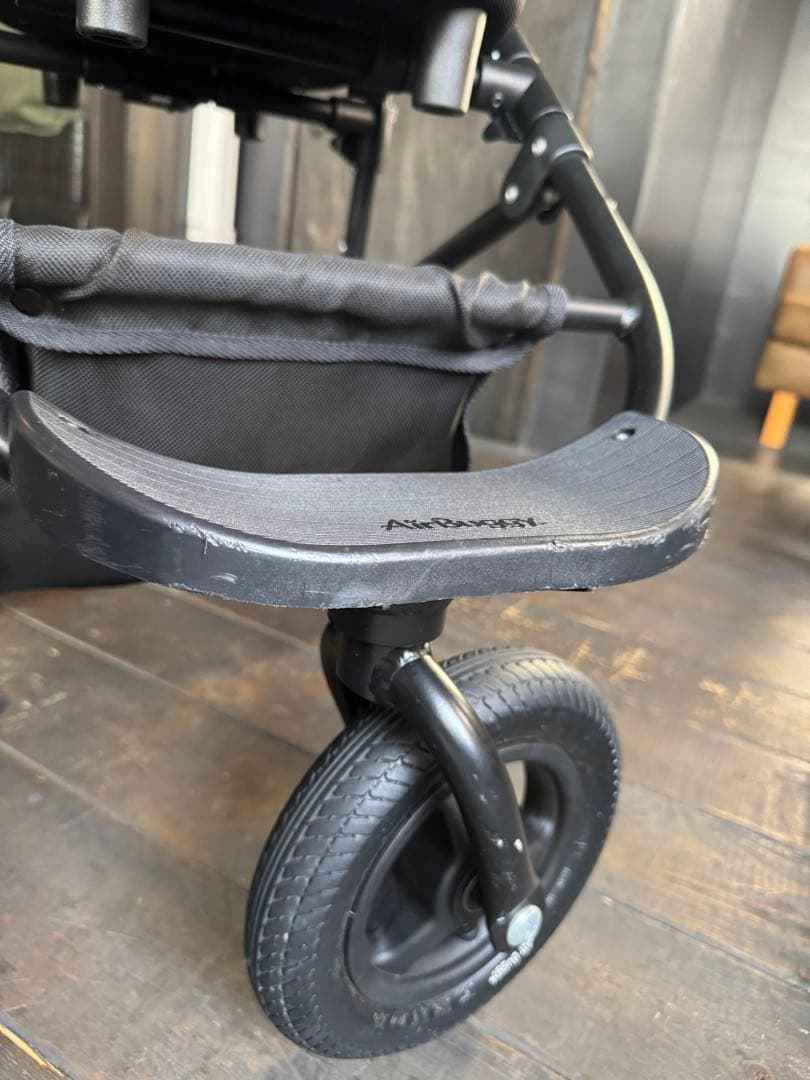 エアバギー　DOME3レギュラー　フリル付き　アースブラック　ペットカート