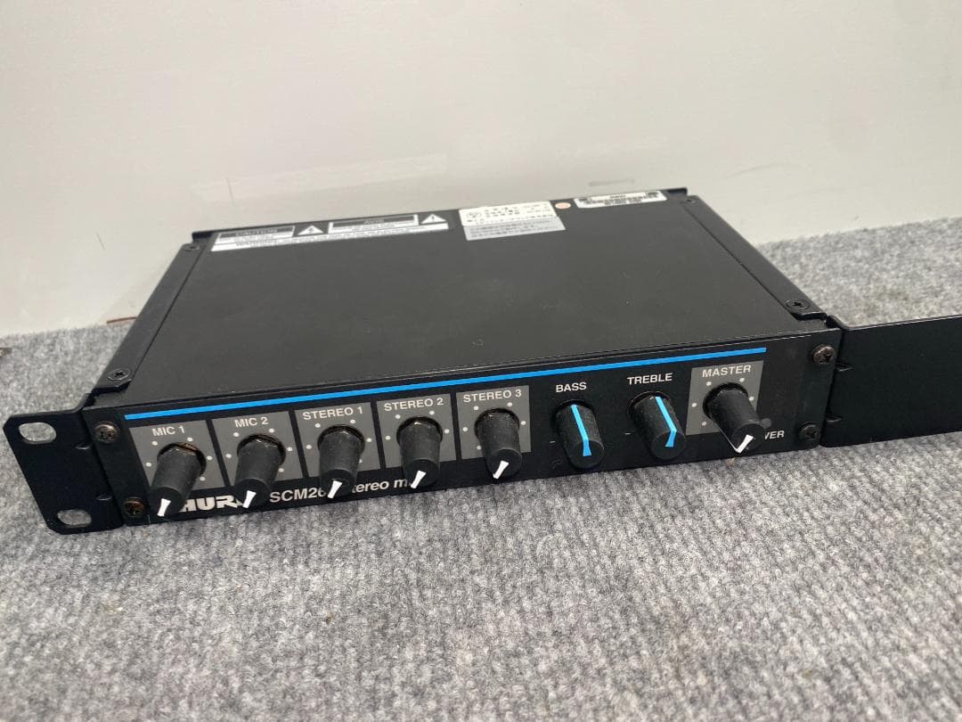 Shure SCM262 ステレオマイクロホンミキサー