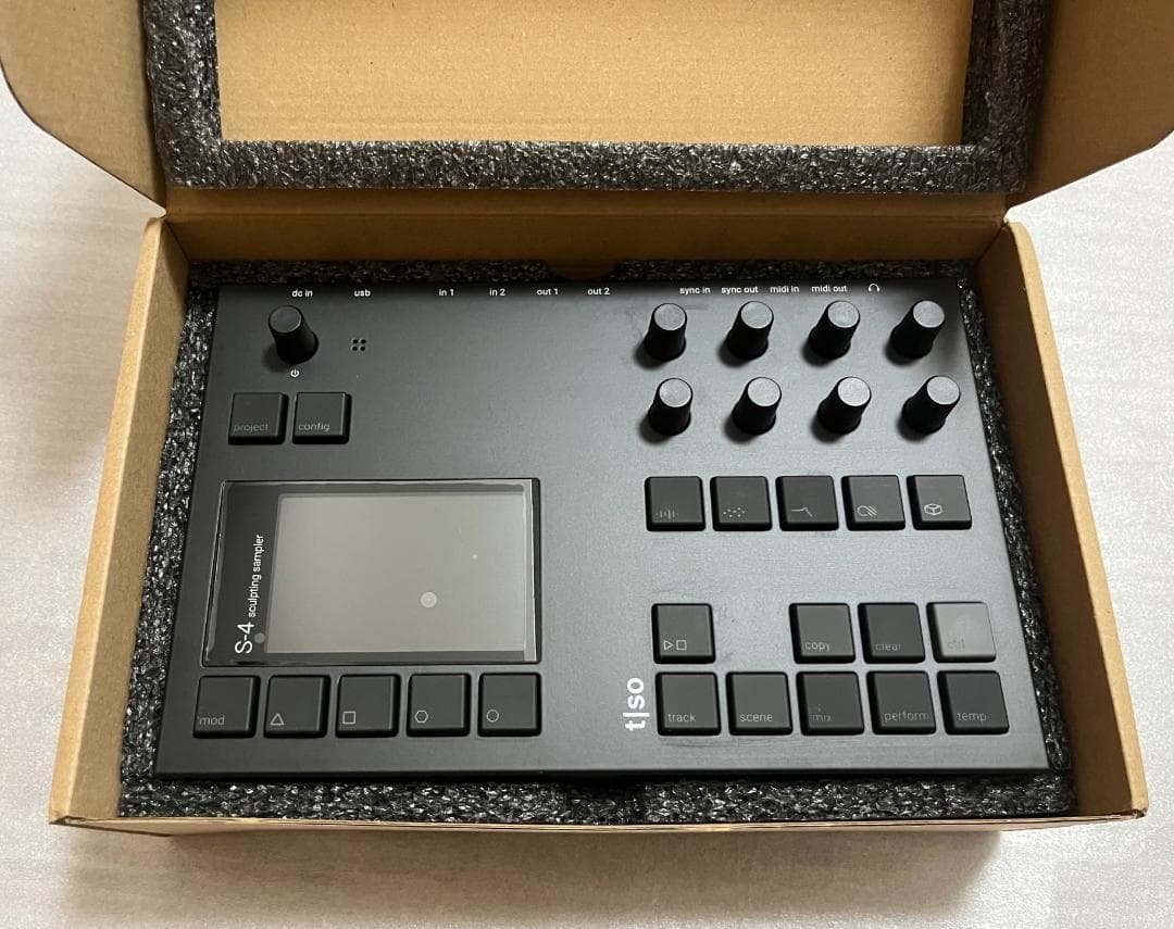 Torso Electronics S-4 グラニュラー・サンプラー