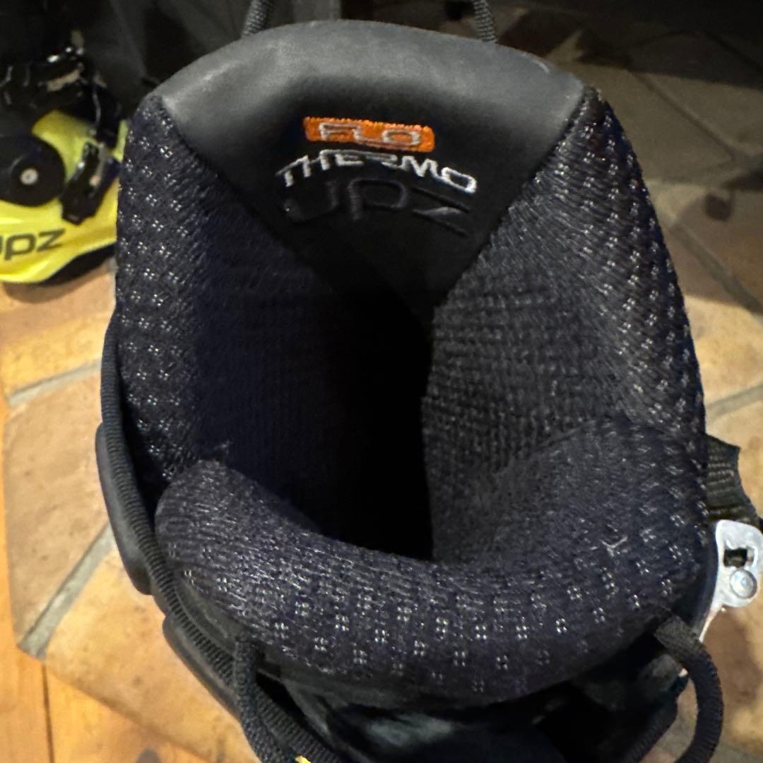 UPZスノーボードアルペンブーツ4/4.5/5 258/279mm RC 10