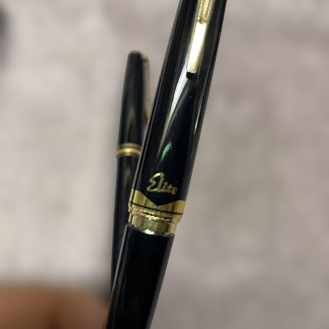 k*n様 PARKERのケース付き 万年筆