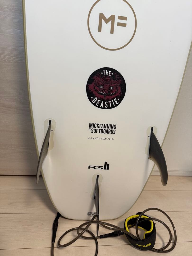 ミックファニング BEASTIE 6'6 MF ファンボード
