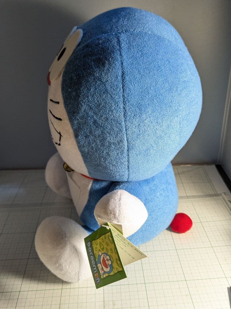 激レア　2002年　台湾限定　タグ付き　美品　ドラえもん　ぬいぐるみ