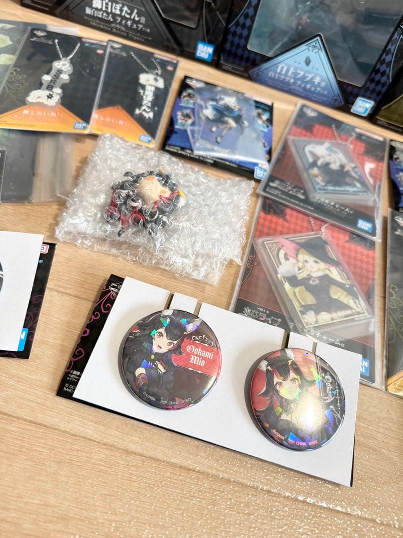 ホロライブ 白上フブキ 獅白ぼたん 角巻わため フィギュア 一番くじ