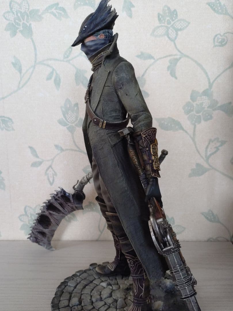 Gecco Bloodborne 狩人（ハンター）1/6スケール スタチュー