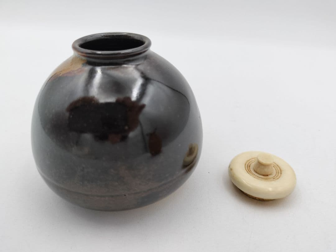 a979 膳所 茄子茶入 久田尋牛斎宗匠箱書 淡海陽炎園 小牡丹唐草金襴 木箱