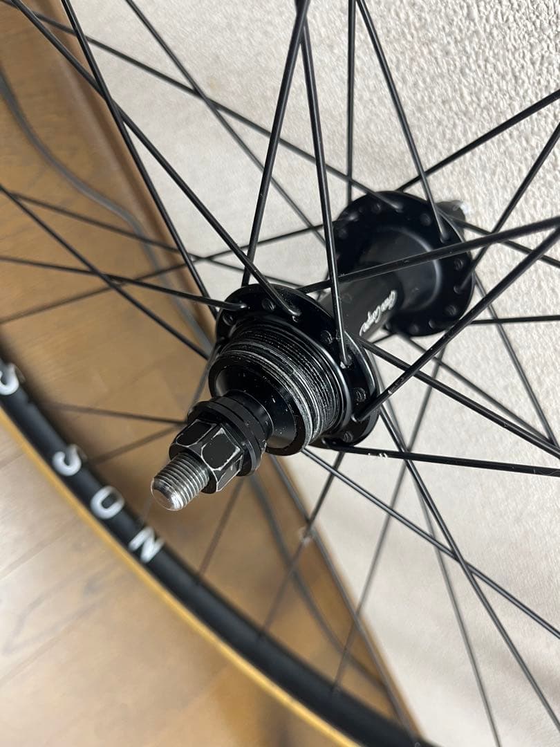 H PLUS SON archetype track wheel 黒 前後セット