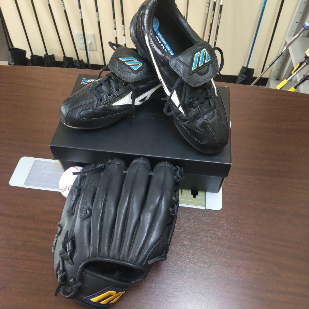 Mizuno スポーツシューズ 黒 スパイクシューズソフト用グローブボールセット