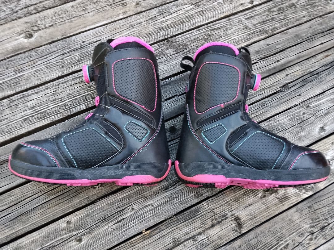 ジュニアスノーボード 3点セット SPOON 135 サロモン ブーツ 24.5