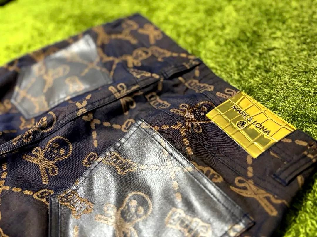 【美品】MARK&LONA スカルモノグラムパンツ