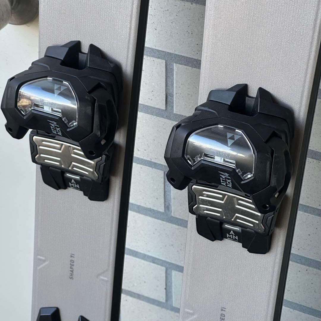 定価18万 FISCHER RANGER 90 184cm + ATTACK14