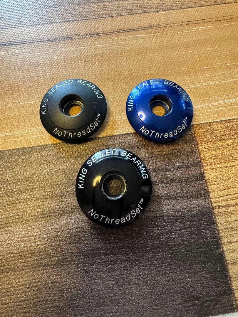 ☆ Chris king ステムキャップ 各種 ☆