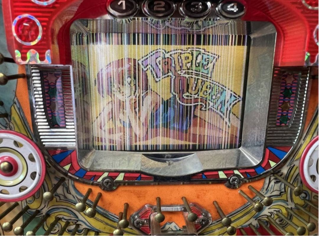 三星　トリプルクイーンC 本体　無加工　液晶難あり　レトロパチンコ