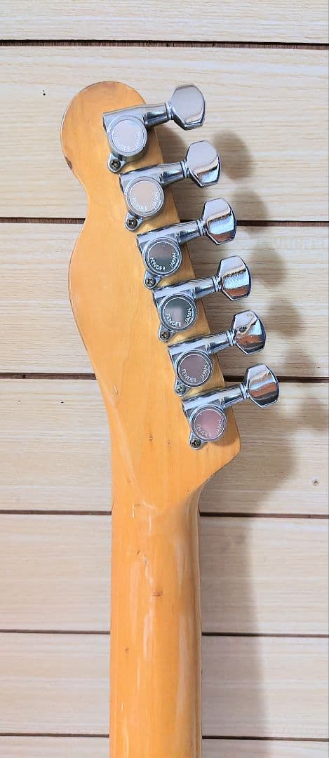 ヴィンテージギターFenderJapanテレキャスタフェンダーAシリアルケース付