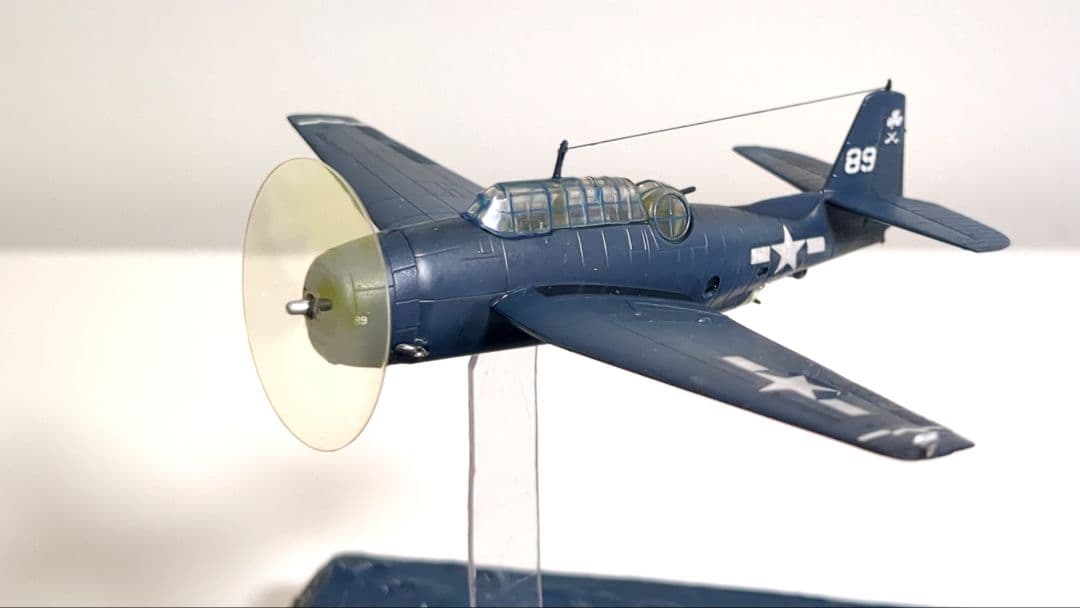 1/700 アメリカ海軍 護衛空母ブレトン 完成品ジオラマ