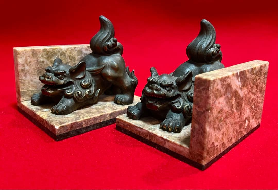 獅子 狛犬 本立て スタンド 文房具 オブジェ　置物