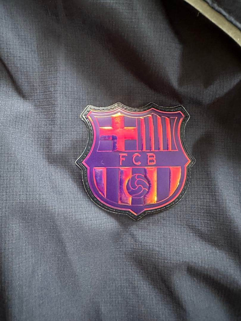 【美品】NIKE ナイキサッカー　バルセロナウィンドブレーカー　XXL