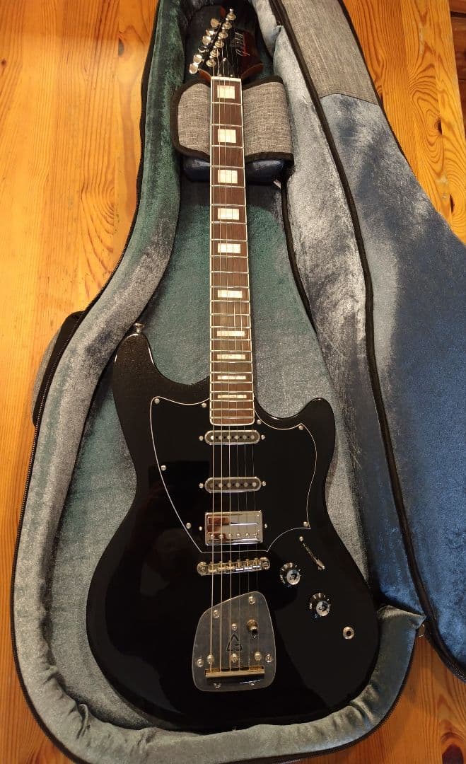 ギター GUILD SURFLINER DELUXE