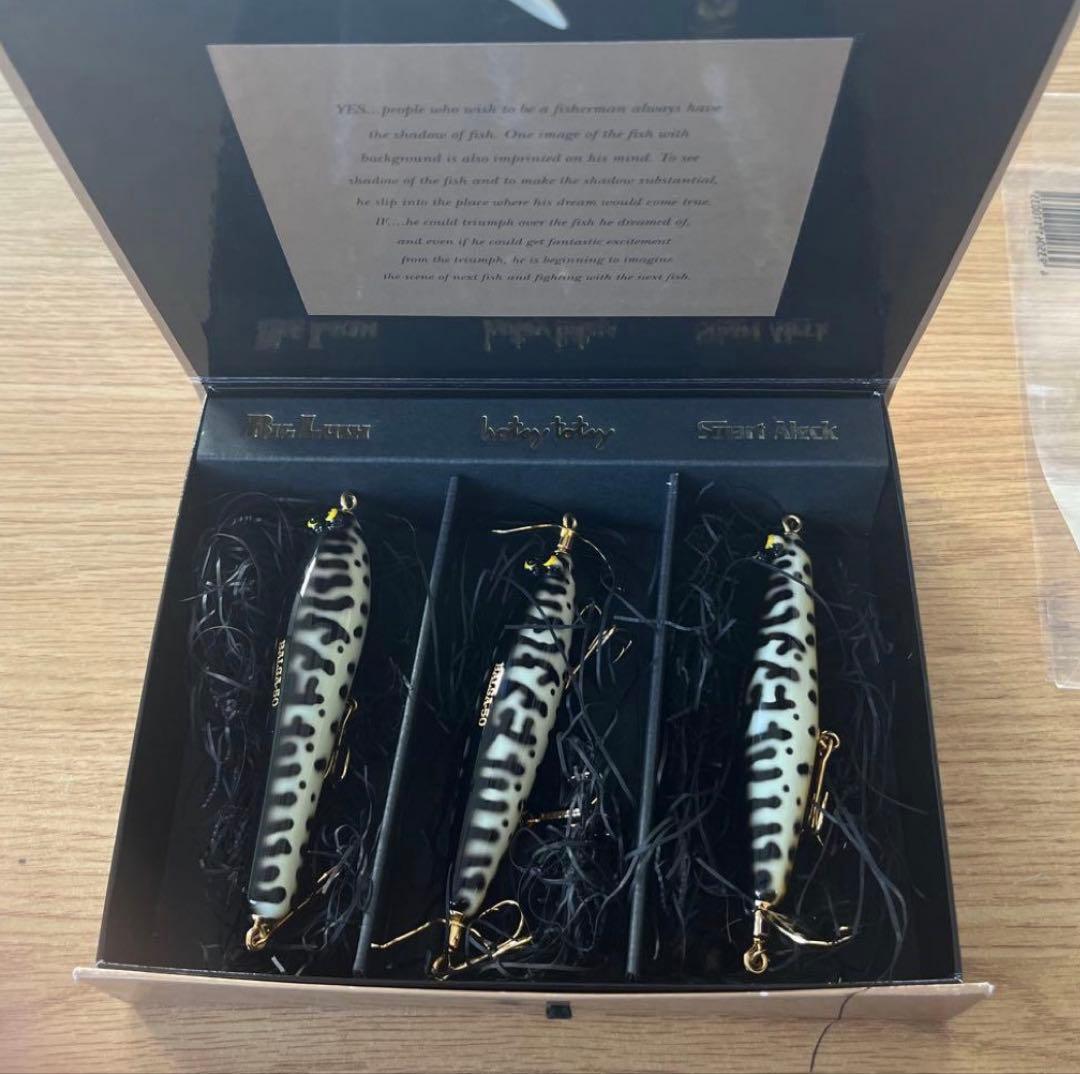 SAURUS 10thANNIVERSARY 10周年　スポーツザウルス　バルサ