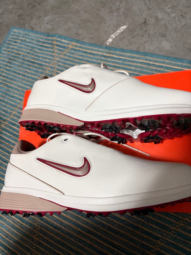 ゴルフシューズ　NIKE ビクトリー ツアー 4 W 26.5cm