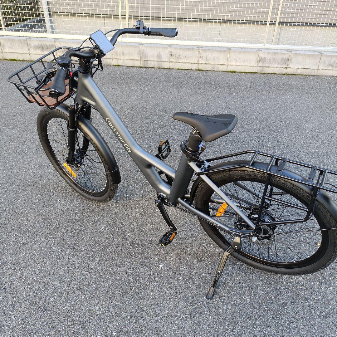 ADO Air 28 Pro。カゴ付き。電動アシスト自転車