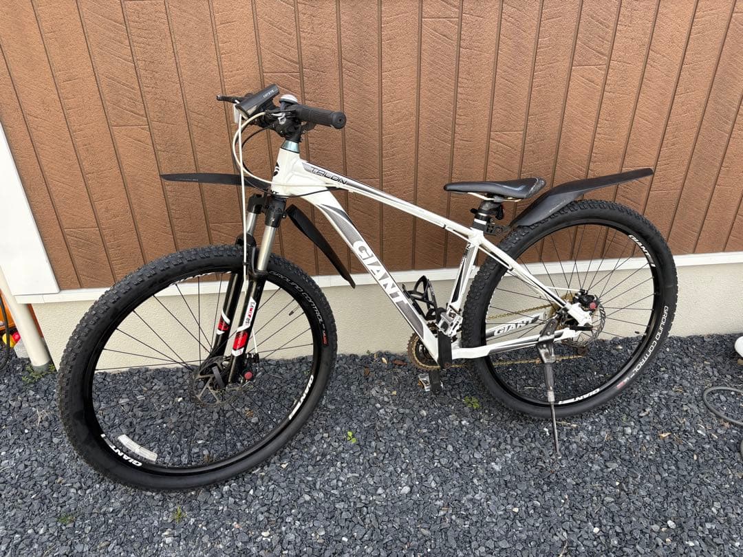 GIANT Talon ホワイト 29インチ MTB 本州のみ送料込み