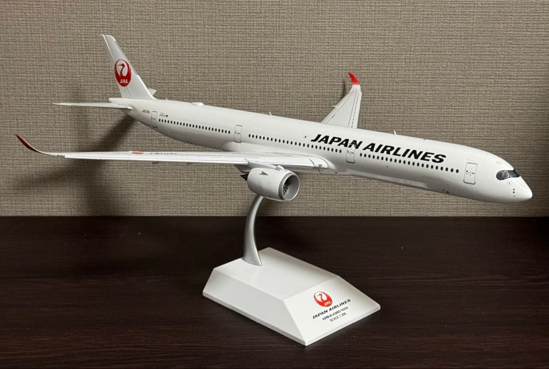 航空機・ヘリコプター JCWings JAL A350-1000 JA01WJ 1/200