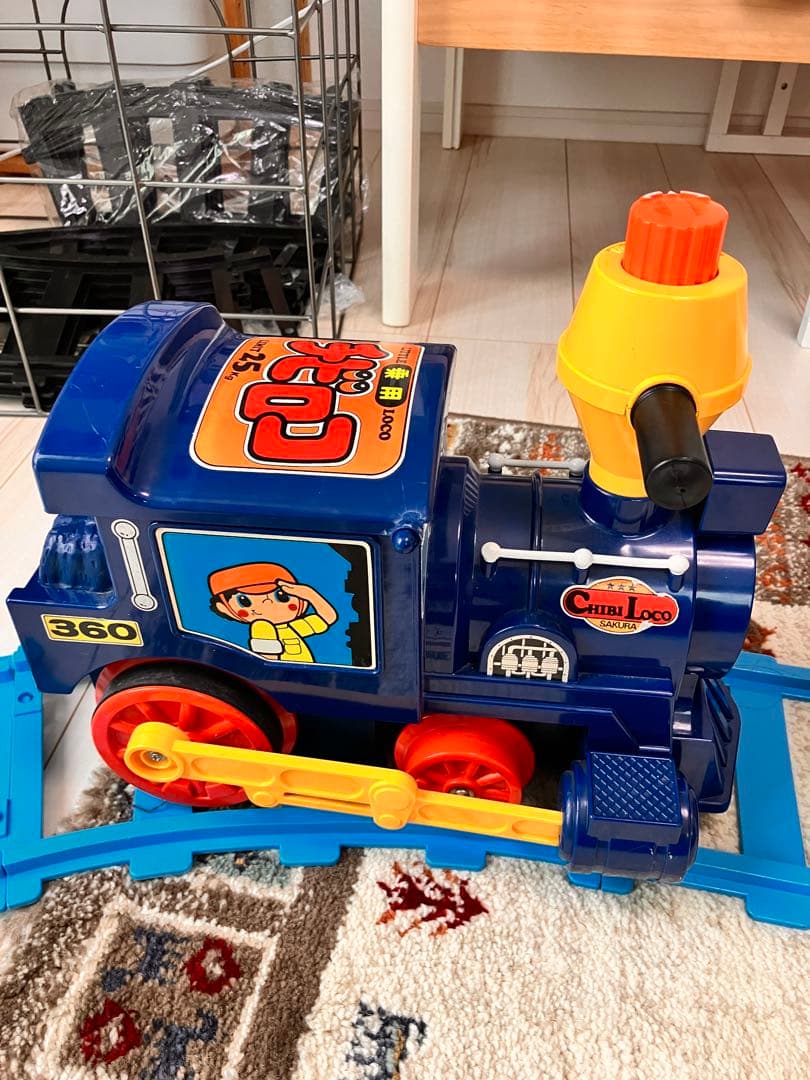 チビロコ　LITTLE LOCO