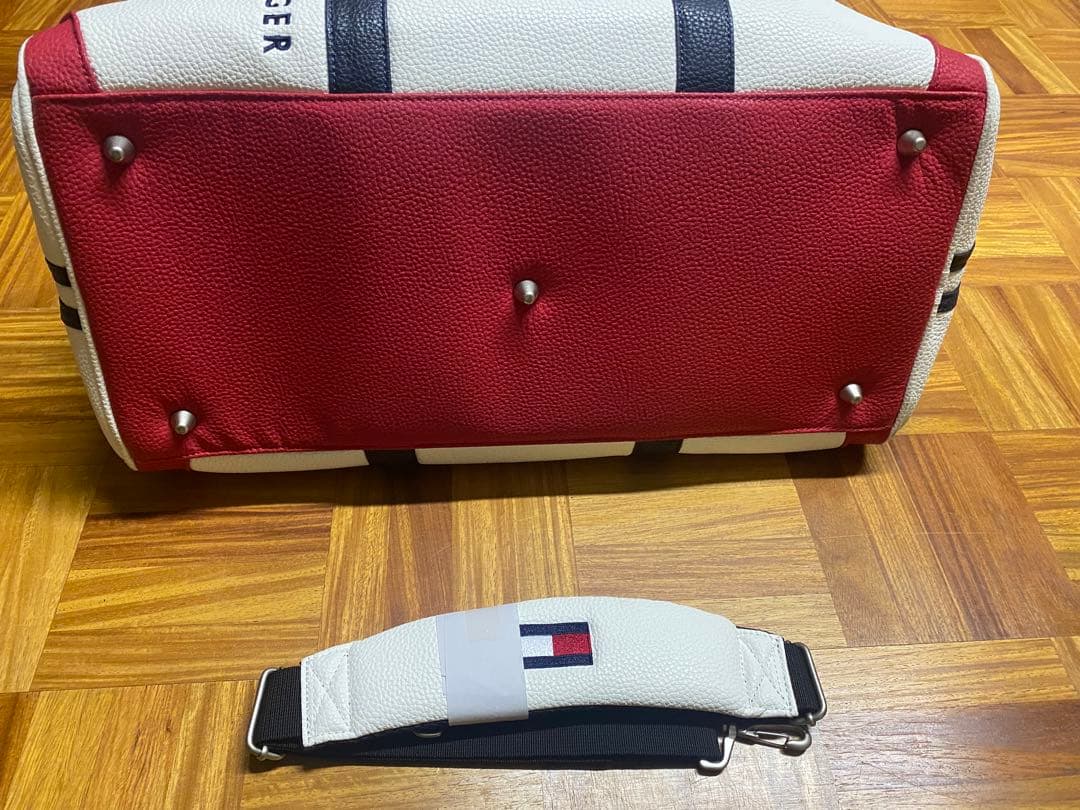 トミーヒルフィガー　ゴルフ　ボストンバッグ