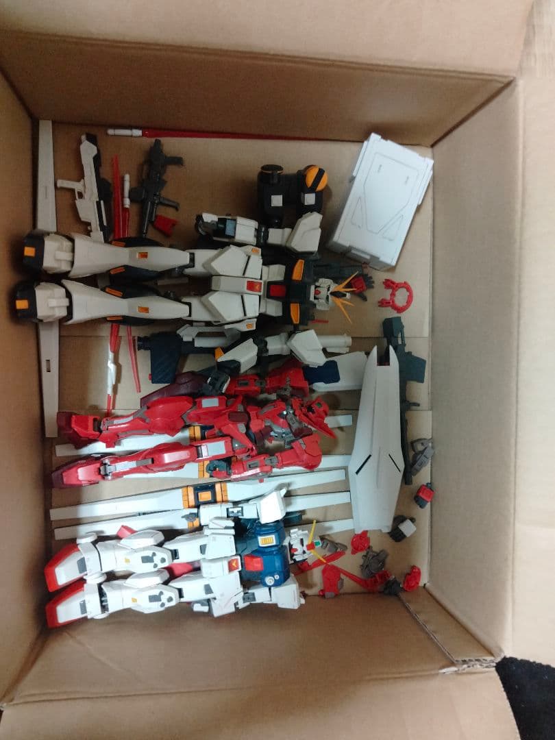 ガンプラMG　レア　ジャンク　mgファンネル６個　パーツ