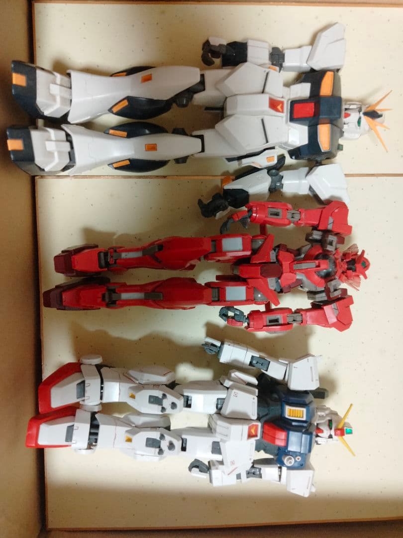 ガンプラMG　レア　ジャンク　mgファンネル６個　パーツ