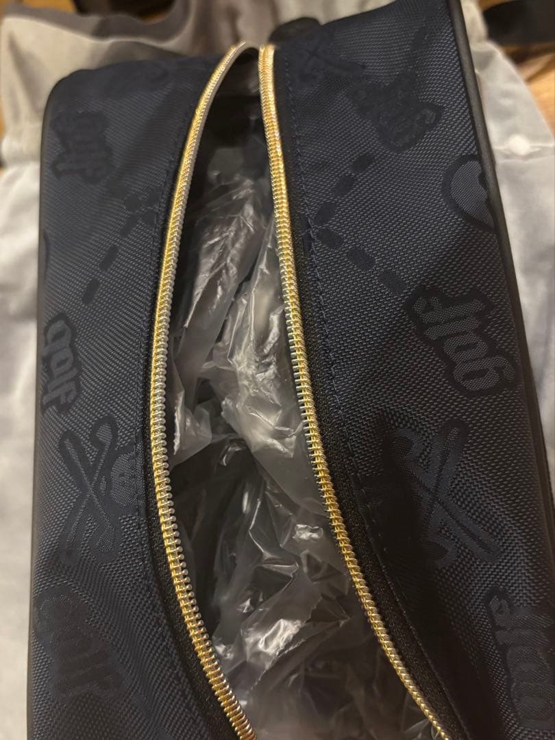 ゴルフ　マークアンドロナ　gauge camo clutch bag