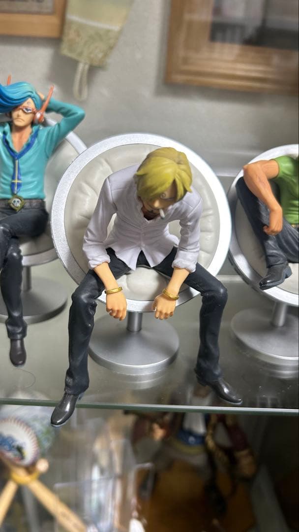 ワンピース フィギュア　ジェルマ66 DXFヴィンスモークファミリー