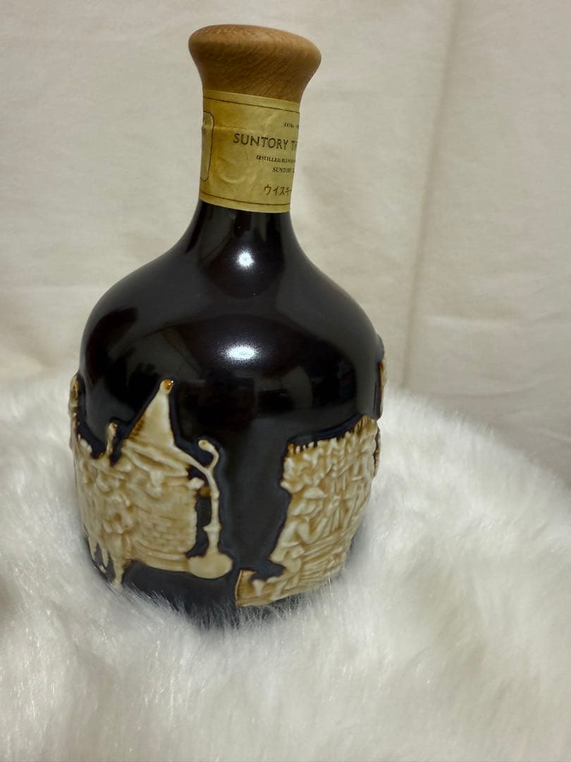 SUNTORY THE WHISKY 陶器ボトル 760ml 古酒　コルク割れ