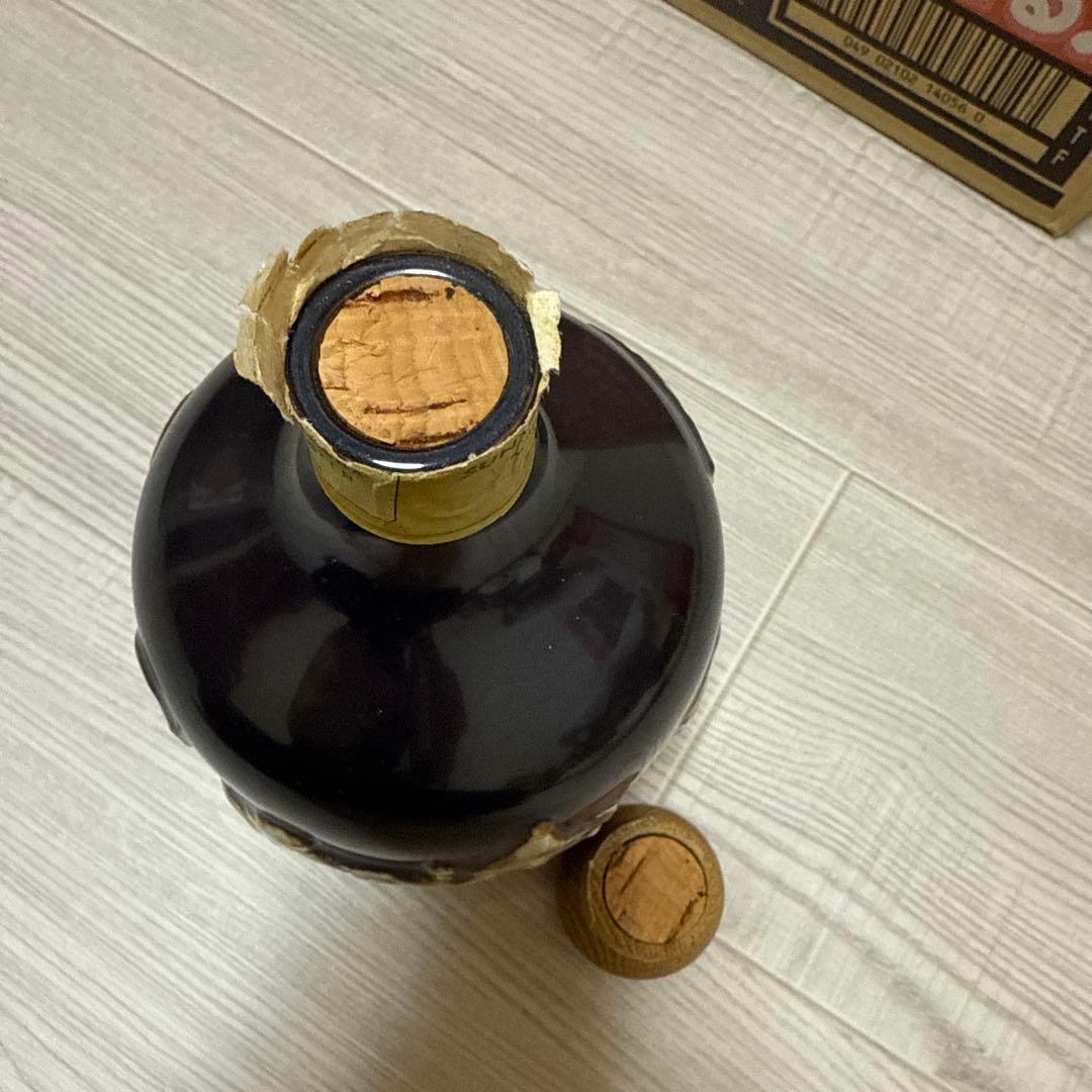 SUNTORY THE WHISKY 陶器ボトル 760ml 古酒　コルク割れ