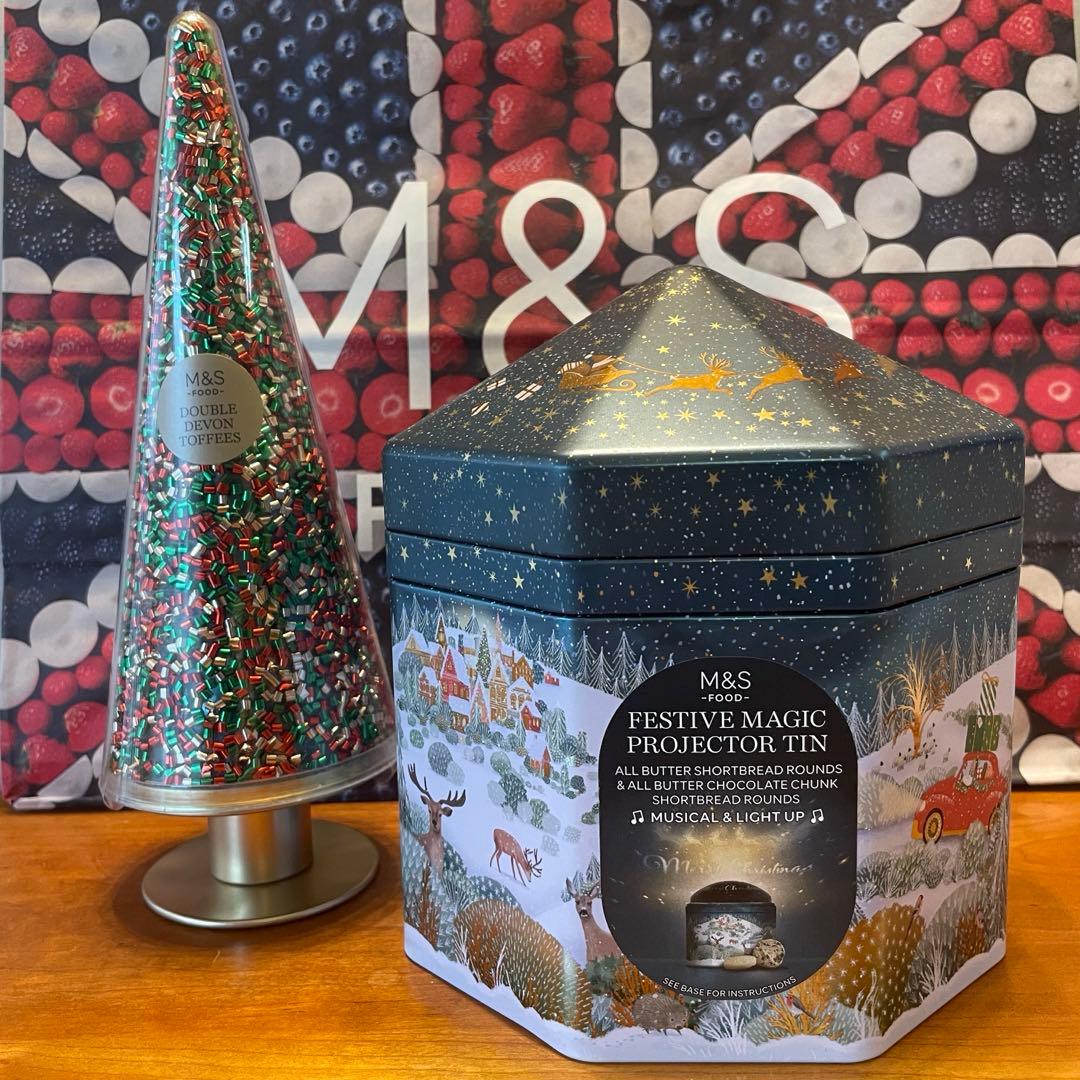 18 M&S クリスマス限定　プロジェクターオルゴール缶　トフィーツリー缶