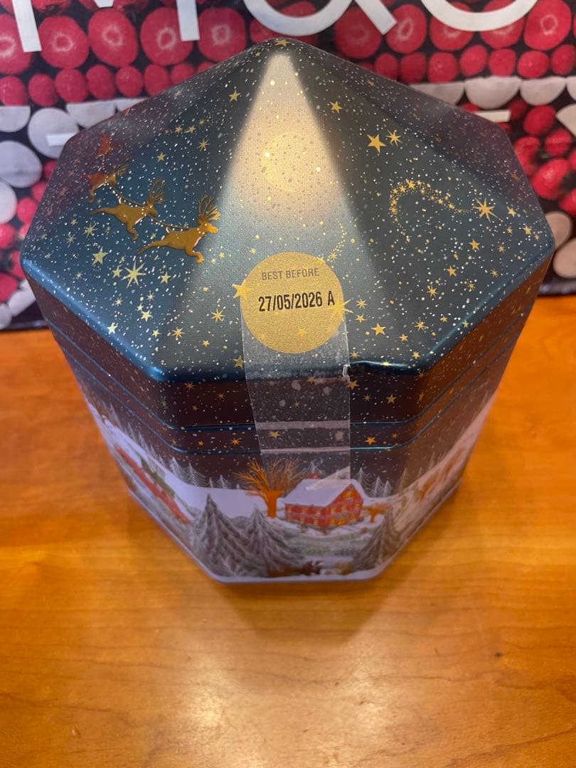18 M&S クリスマス限定　プロジェクターオルゴール缶　トフィーツリー缶