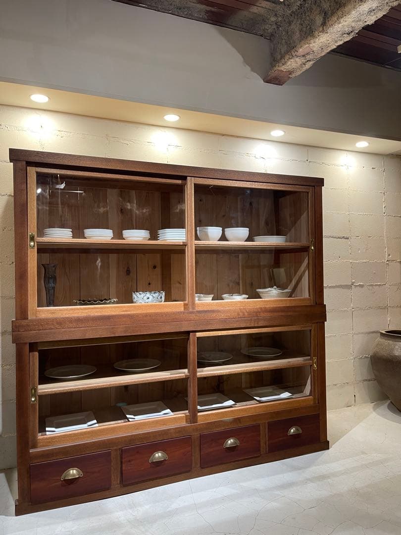 水屋箪笥　稀少　当時物　大型　ガラス棚　食器棚　収納棚　上下分割　什器　古家具