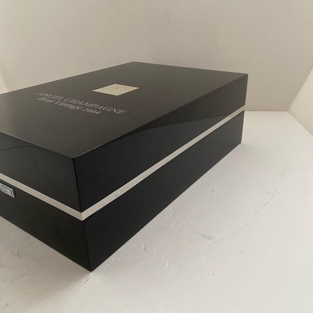 エンジェル シャンパン プラチナ　ヴィンテージ　2004