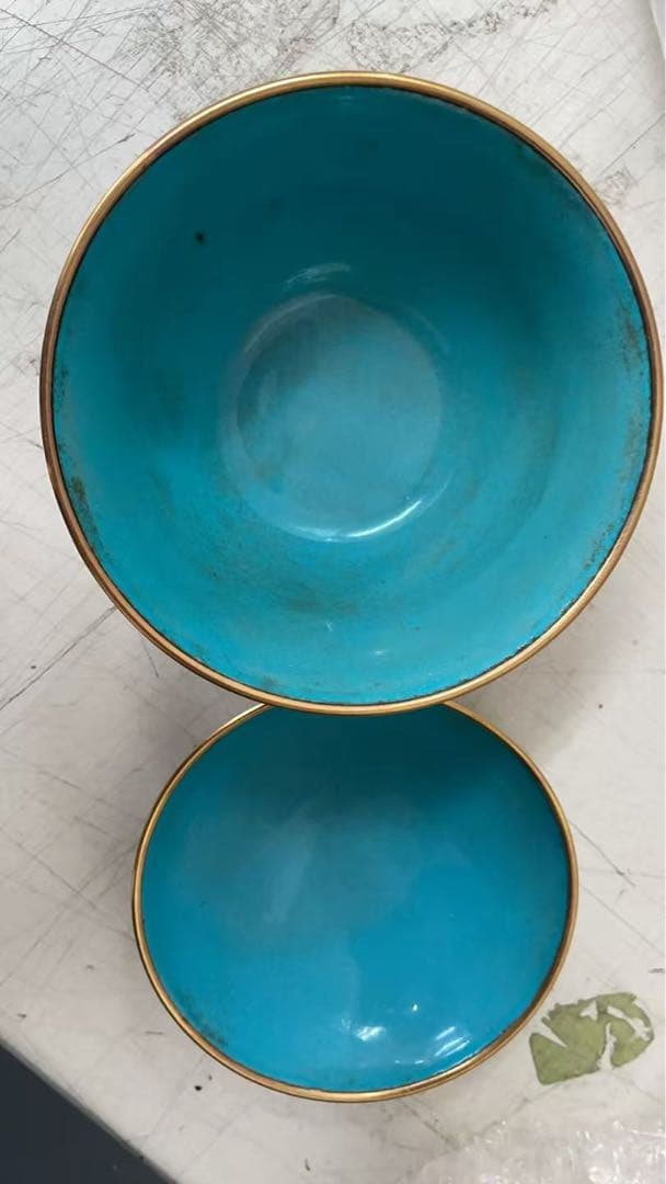 古七宝焼 折枝花紋蝠紋図 茶碗「乾隆年製」銘 時代唐物 幅約11cm / 明清時