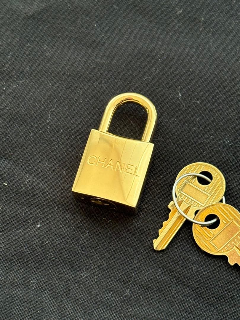 シャネル ココマーク カデナ キー2本付き パドロック 南京錠　レア
