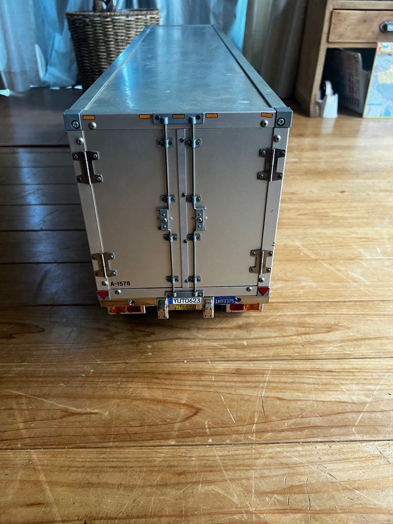 タミヤ トレーラートラック用 パネルバン セミトレーラー