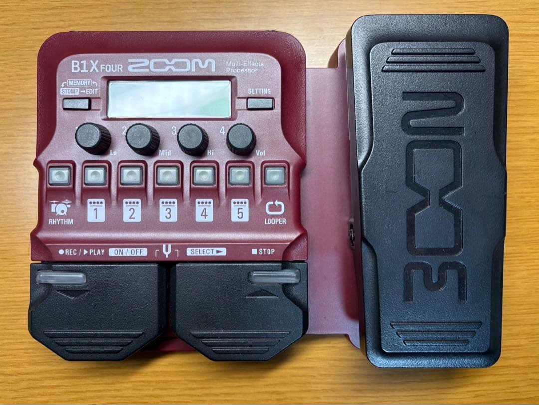 k*k様 ZOOM B1X FOUR ベース マルチエフェクター
