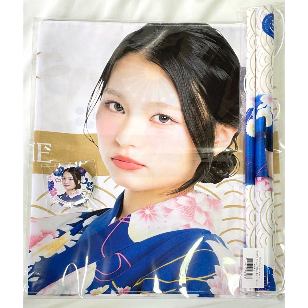 すきくじ 桐原美月 直筆サイン入り見返り美人タペストリー てぬぐい 缶バッジ