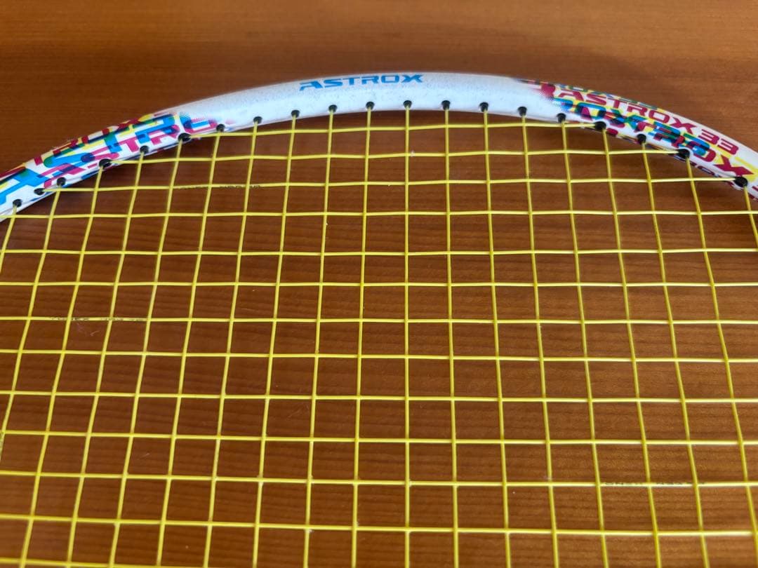 YONEX Astrox 33 バドミントンラケット